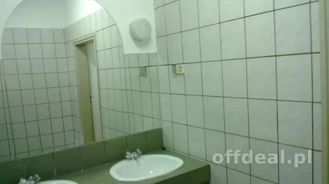 bien commercial à louer à Warszawa, Wola, Mirów | 130 m²