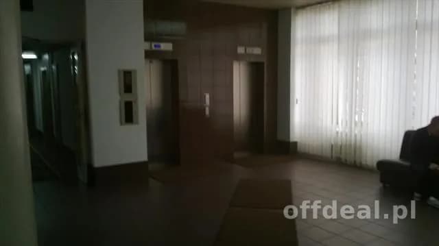 bien commercial à louer à Warszawa, Wola, Mirów | 130 m²