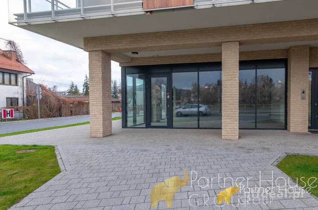 Lokal 103m2 | Narożny | Duże witryny | Dwa wejścia