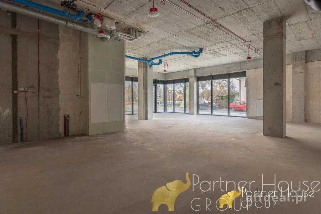 Lokal 103m2 | Narożny | Duże witryny | Dwa wejścia