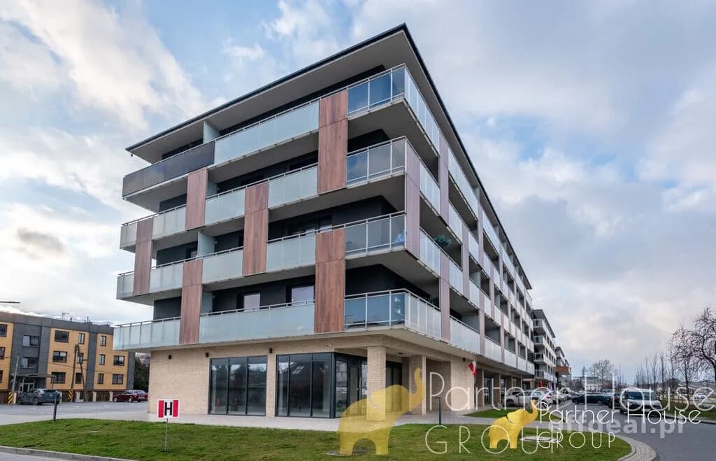 Lokal 103m2 | Narożny | Duże witryny | Dwa wejścia