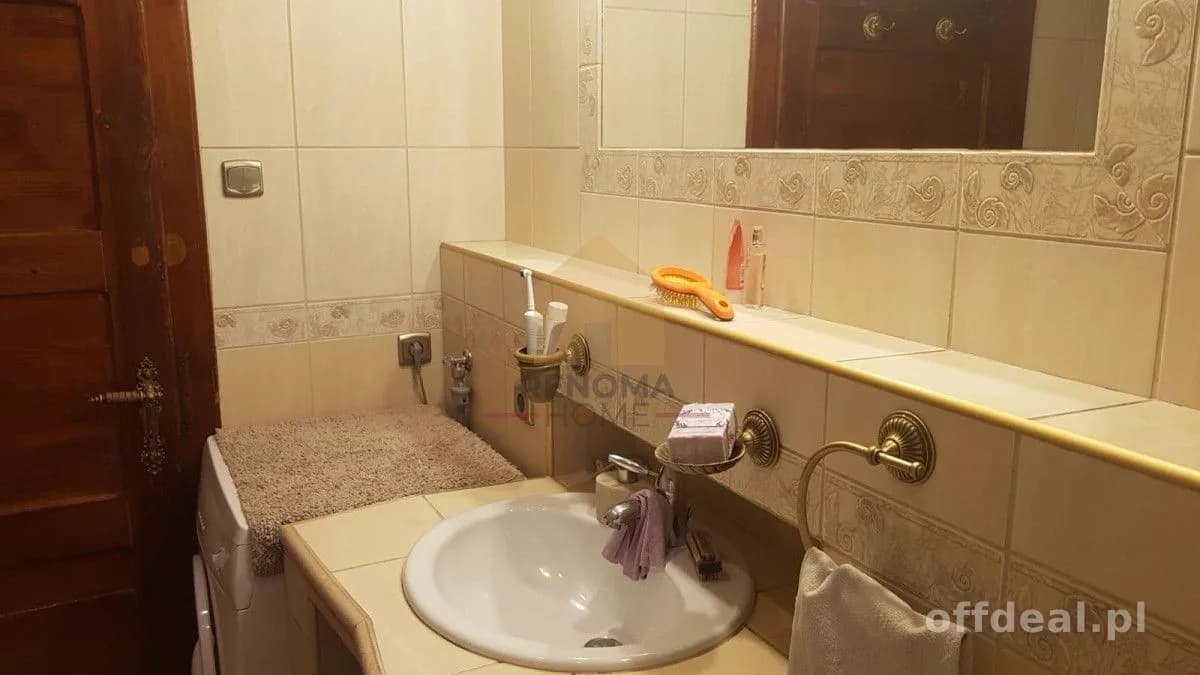 Duże, przestronne mieszkanie na Białym Kamieniu