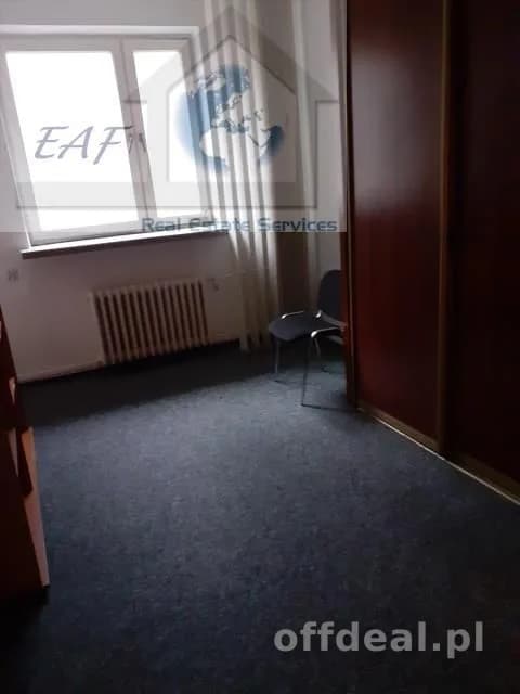 bien commercial à louer à Warszawa, Annopol | 83 m²