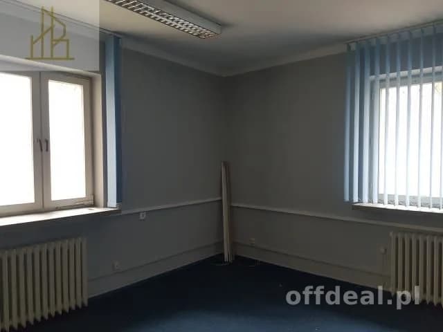 bien commercial à louer à Warszawa, Annopol | 83 m²