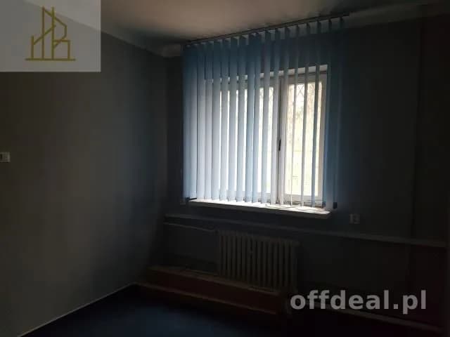 bien commercial à louer à Warszawa, Annopol | 83 m²