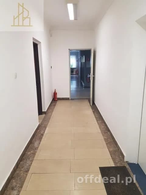 bien commercial à louer à Warszawa, Annopol | 83 m²