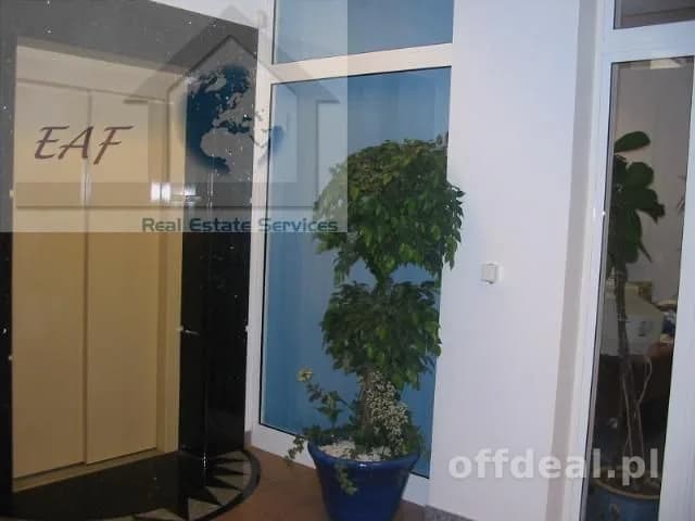 bien commercial à louer à Warszawa, Wilanów, Powsinek | 42 m²