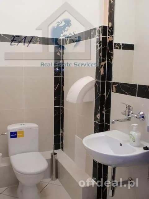 bien commercial à louer à Warszawa, Wilanów, Powsinek | 42 m²