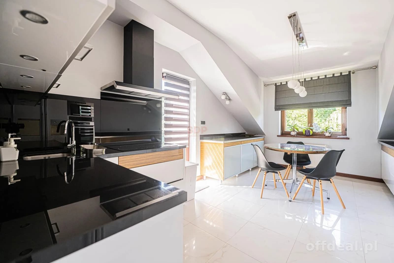 Mieszkanie 3 pokojowe na Oporowie | 110 m2 | garaż