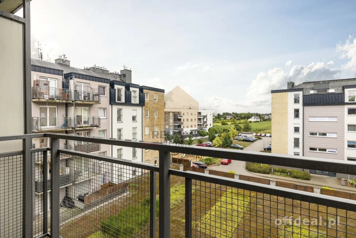 Oddzielna kuchnia | balkon | dwa pokoje