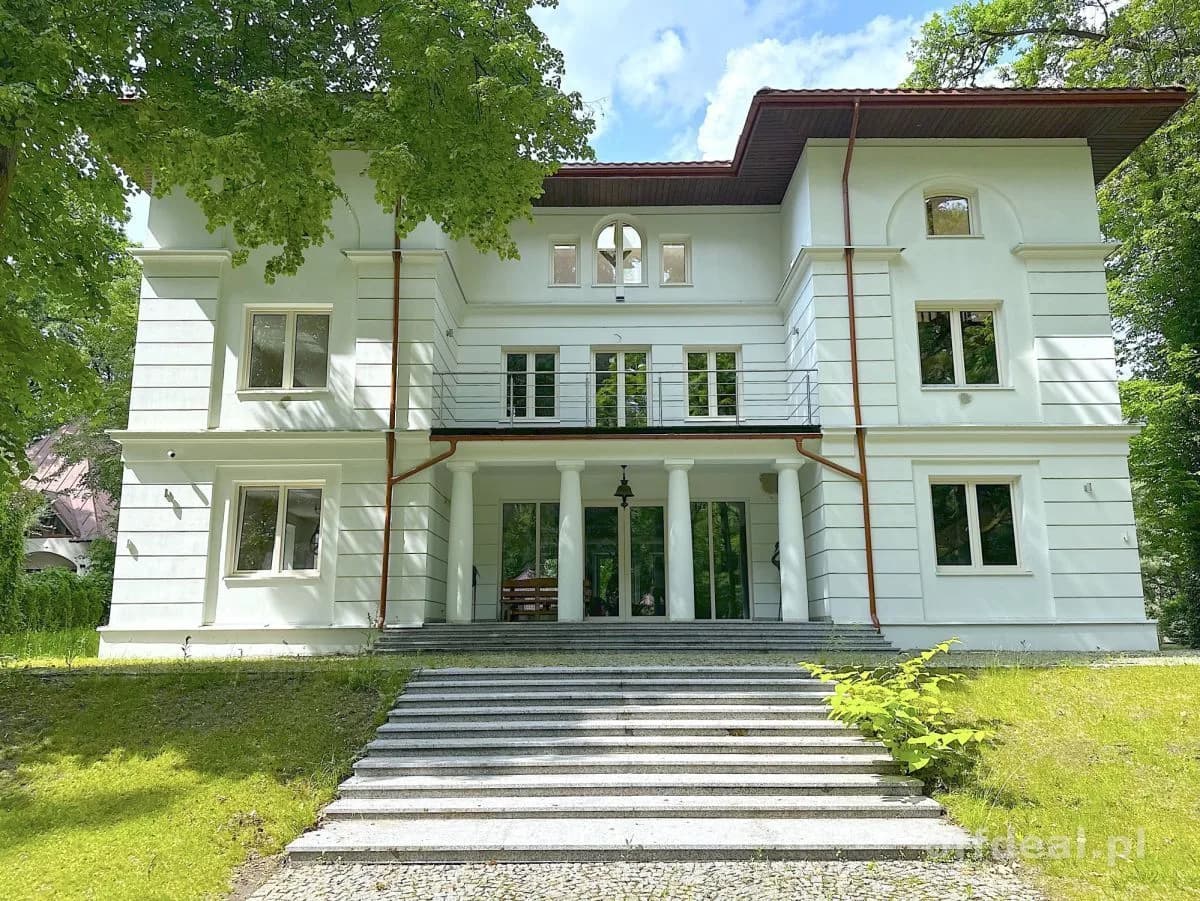 Zdjęcie 17: Dom, 14 pokoje, 860 m², Podkowa Leśna
