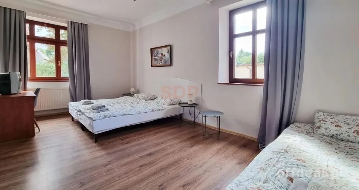 commercial property for sale in Szczawno-Zdrój | 729 m²