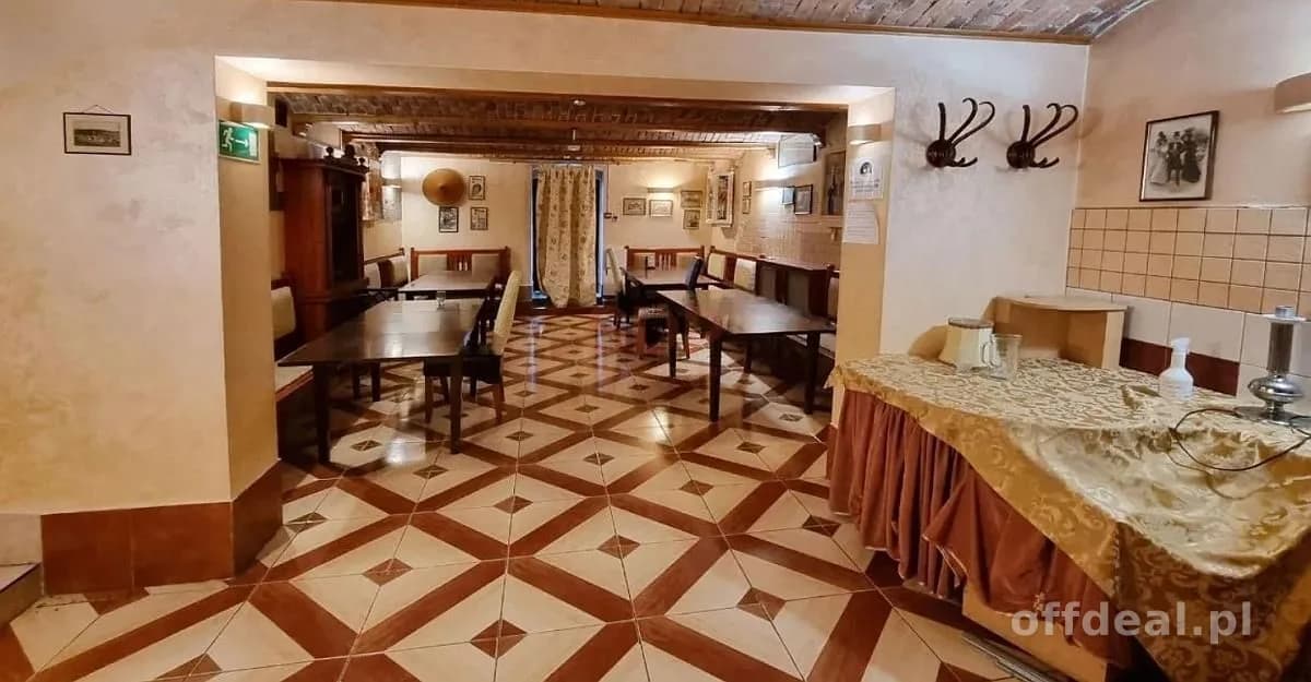 commercial property for sale in Szczawno-Zdrój | 729 m²