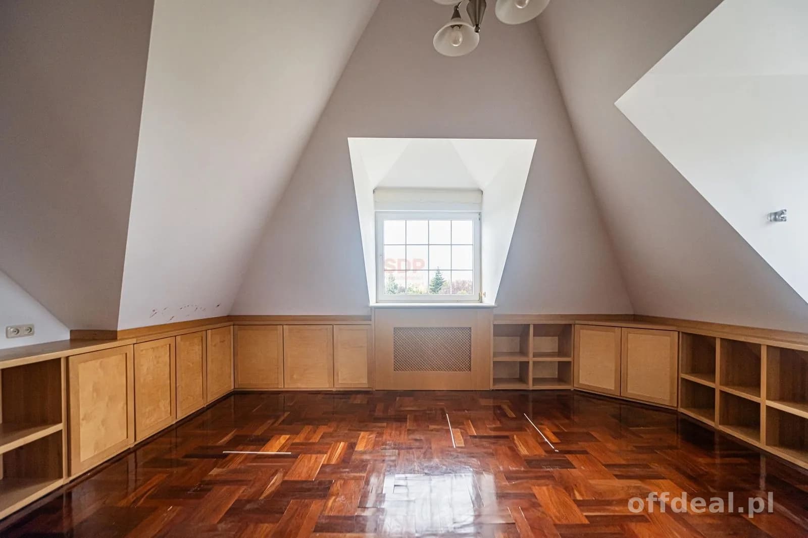7-Zimmer Haus zum Verkauf in Tyniec Mały | 332 m²