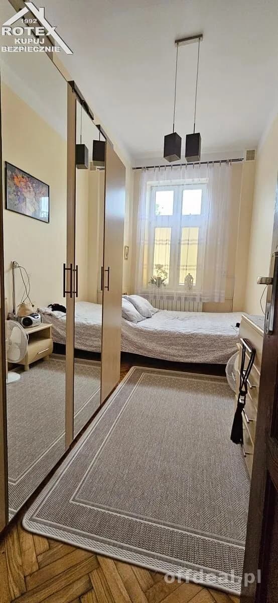 Dębica - kamienica w Rynku na sprzedaż