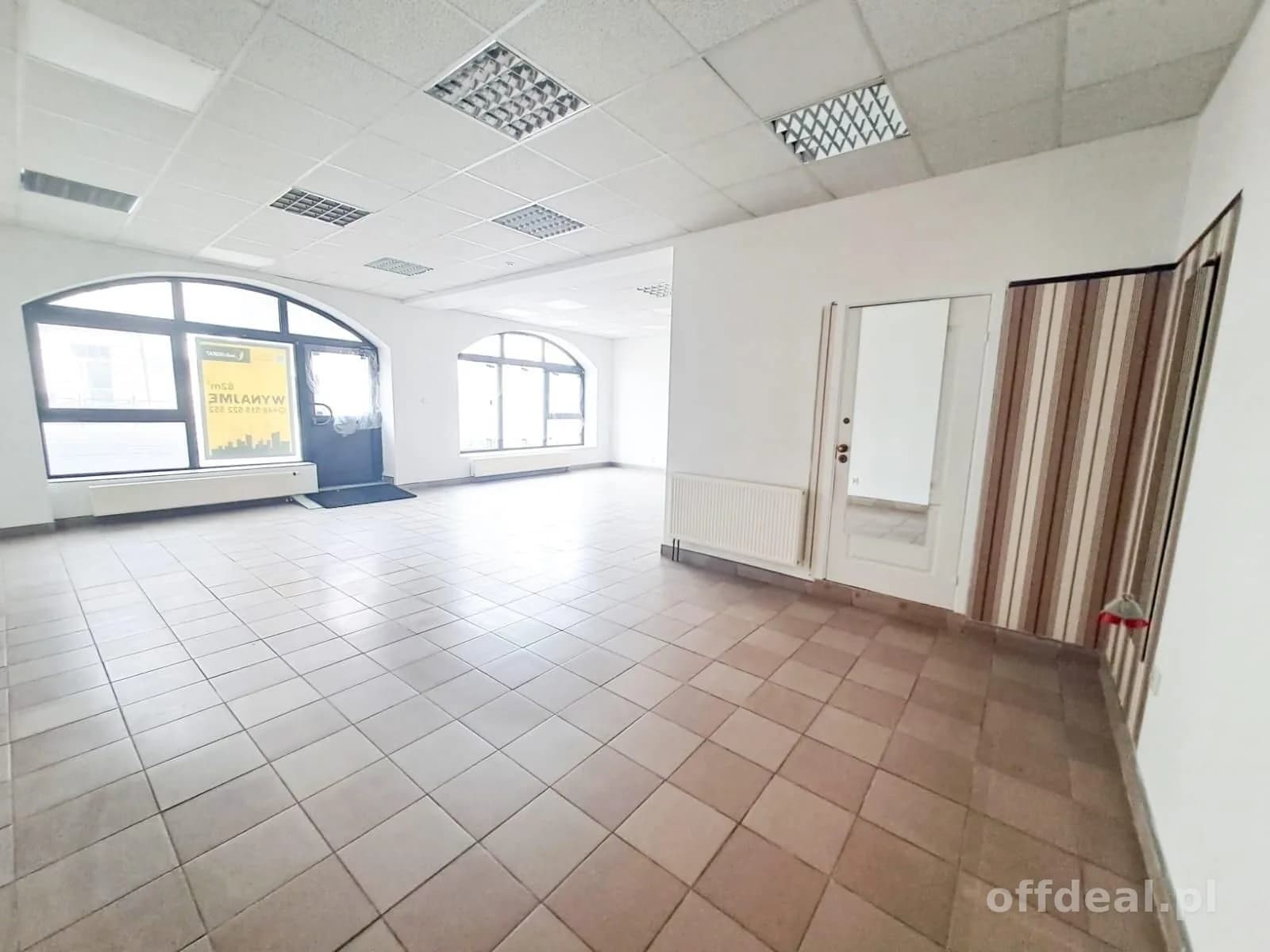 bien commercial à louer à Ełk | 82 m²