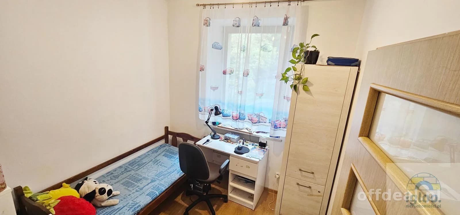 Mieszkanie 3 pokoje, salon z aneksem z ogódkiem 92m2