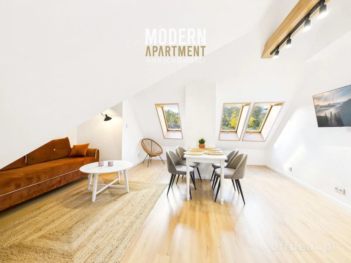 10-Zimmer Haus zum Verkauf in Jelenia Góra | 393,08 m²