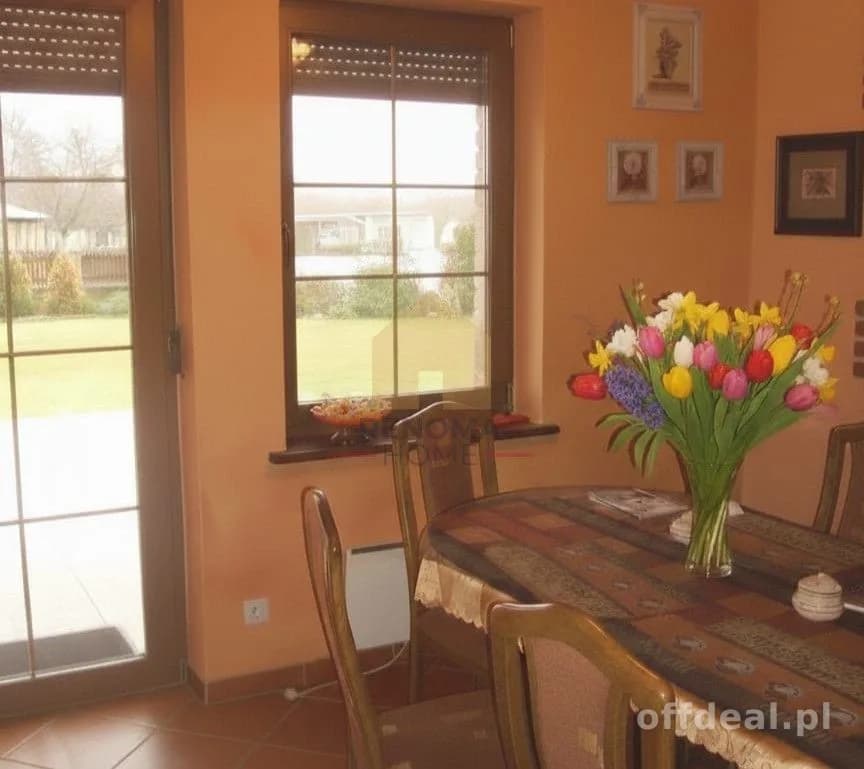Dom przy jeziorze 175m2