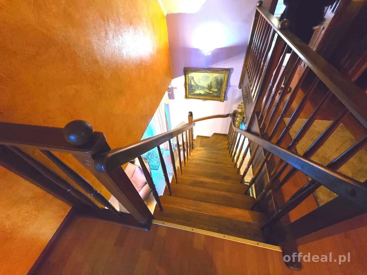 Dom przy jeziorze 175m2