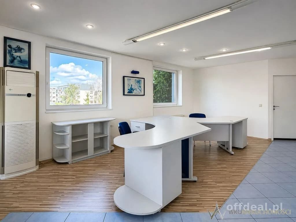 Lokal 65 m2 na biura, gabinet, usługi