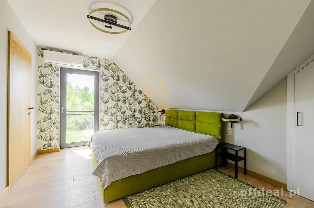 будинок на продаж у Lutynia | 6-кімн. | 264 m²
