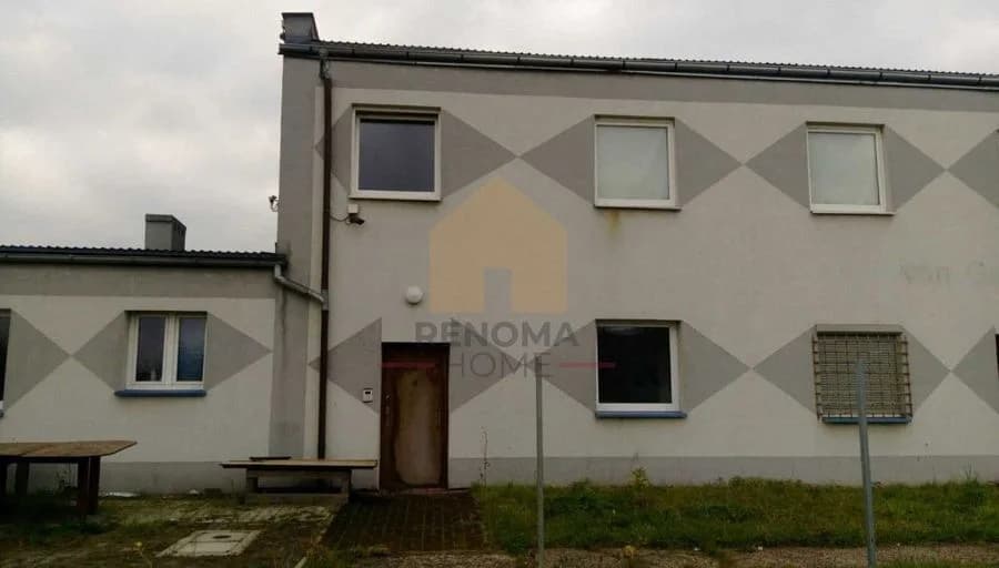 commercial property for sale in Legnica | 701.7 m²