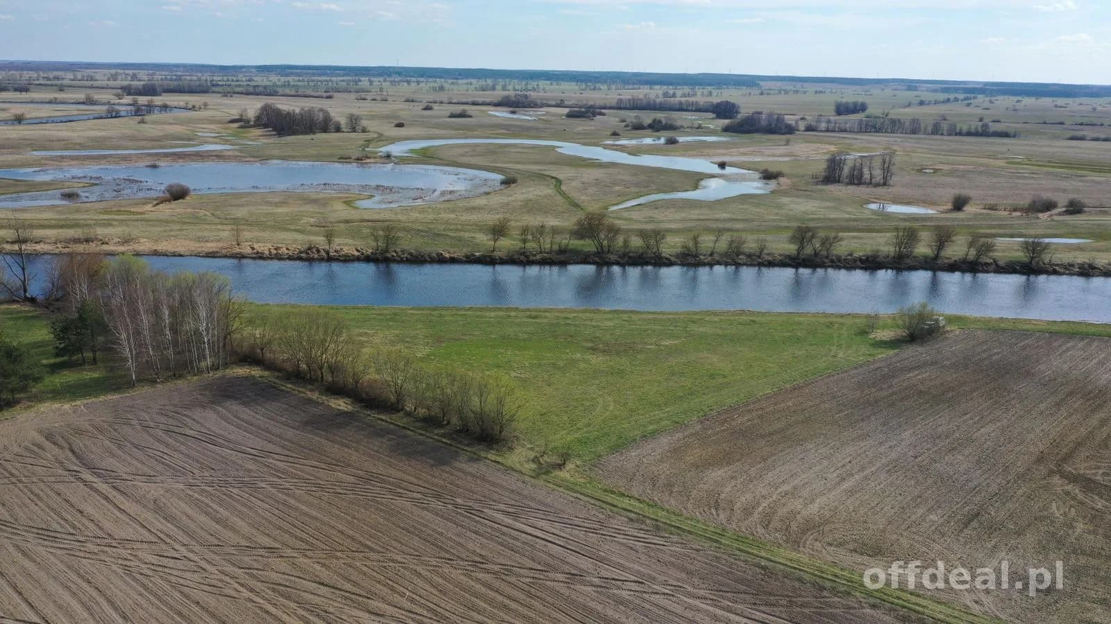 Działka z linią brzegową i warunkami zabudowy | w sam raz dla Ciebie!