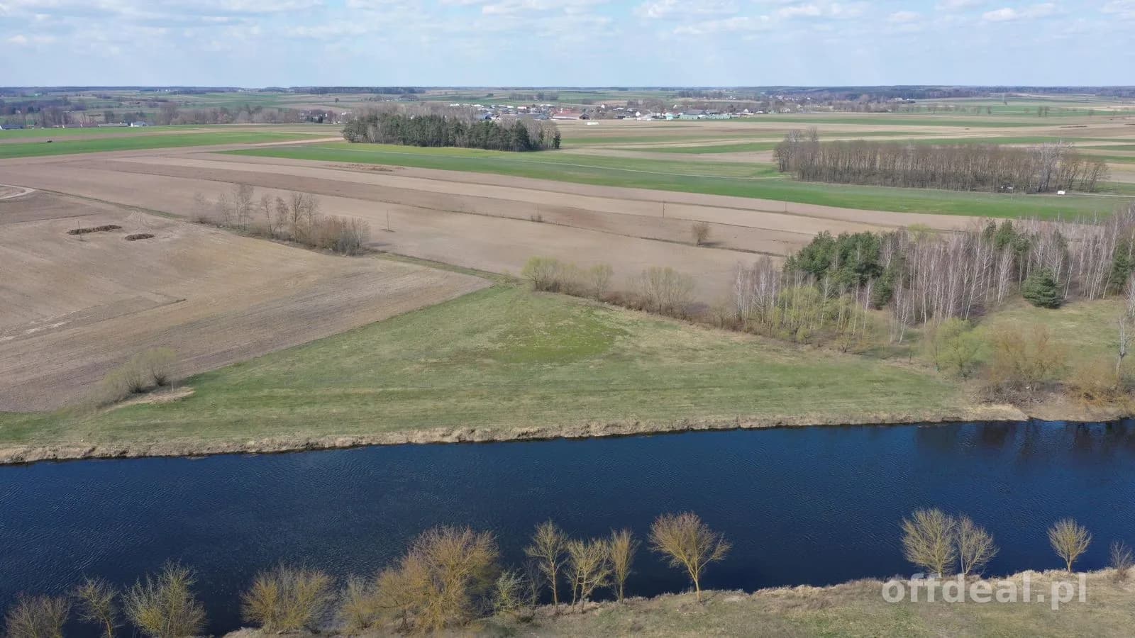Działka z linią brzegową i warunkami zabudowy | w sam raz dla Ciebie!