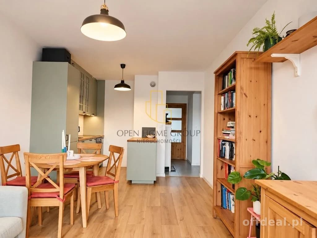 3 pokoje | Ołtaszyn | duży taras 17 m² | po remoncie | niski czynsz