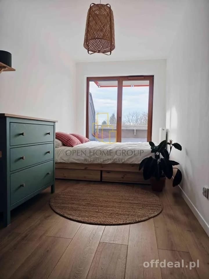 3 pokoje | Ołtaszyn | duży taras 17 m² | po remoncie | niski czynsz