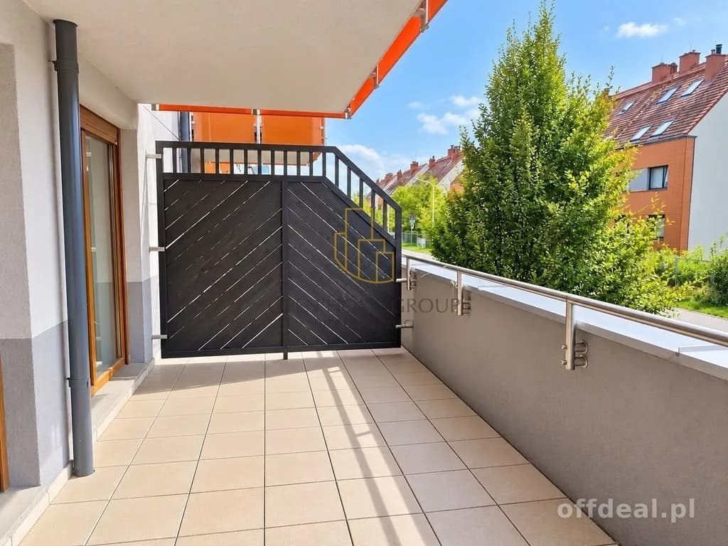 3 pokoje | Ołtaszyn | duży taras 17 m² | po remoncie | niski czynsz