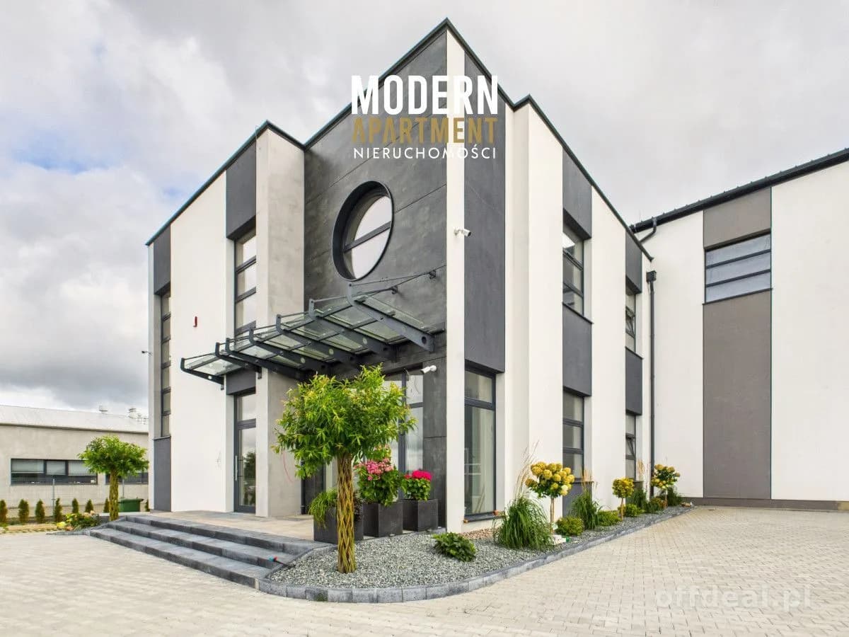 bien commercial à louer à Puck | 1 235 m²