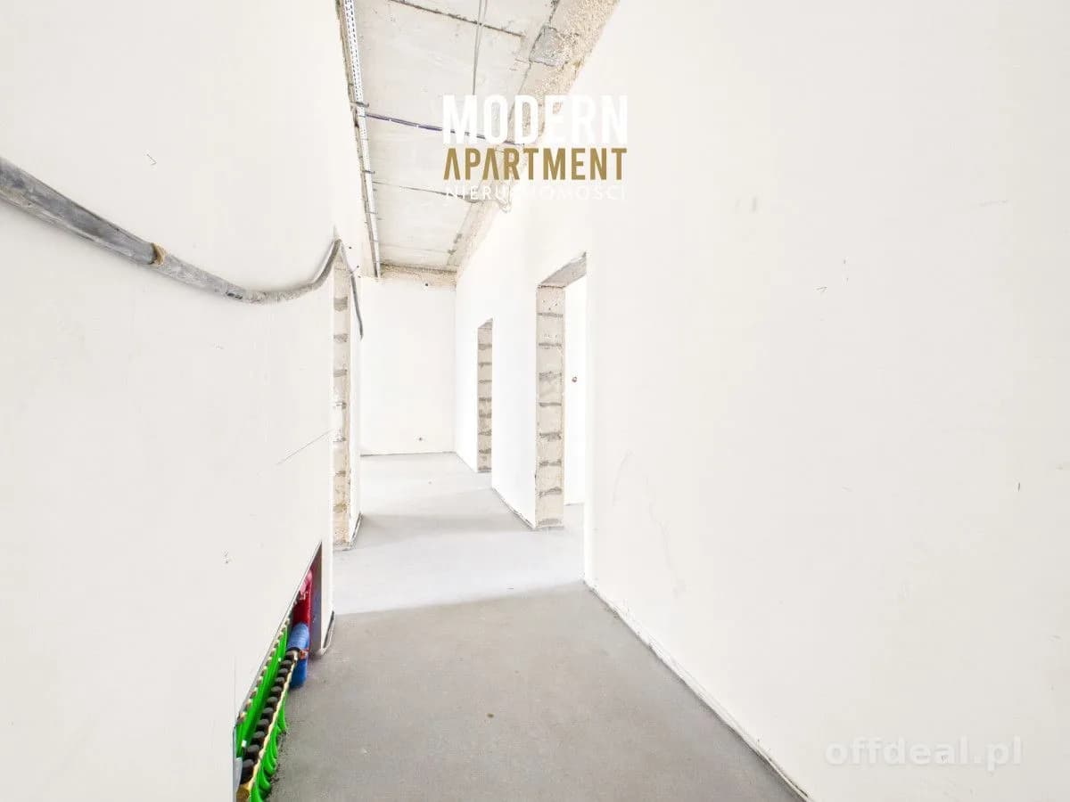 bien commercial à louer à Puck | 1 235 m²