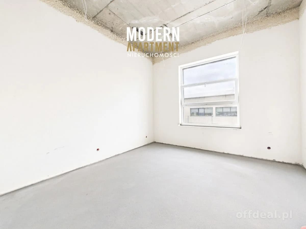bien commercial à louer à Puck | 1 235 m²