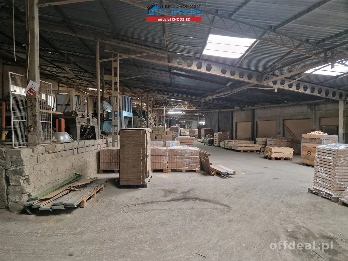 комерційна нерухомість на продаж у Chodzież | 2 630,25 m²