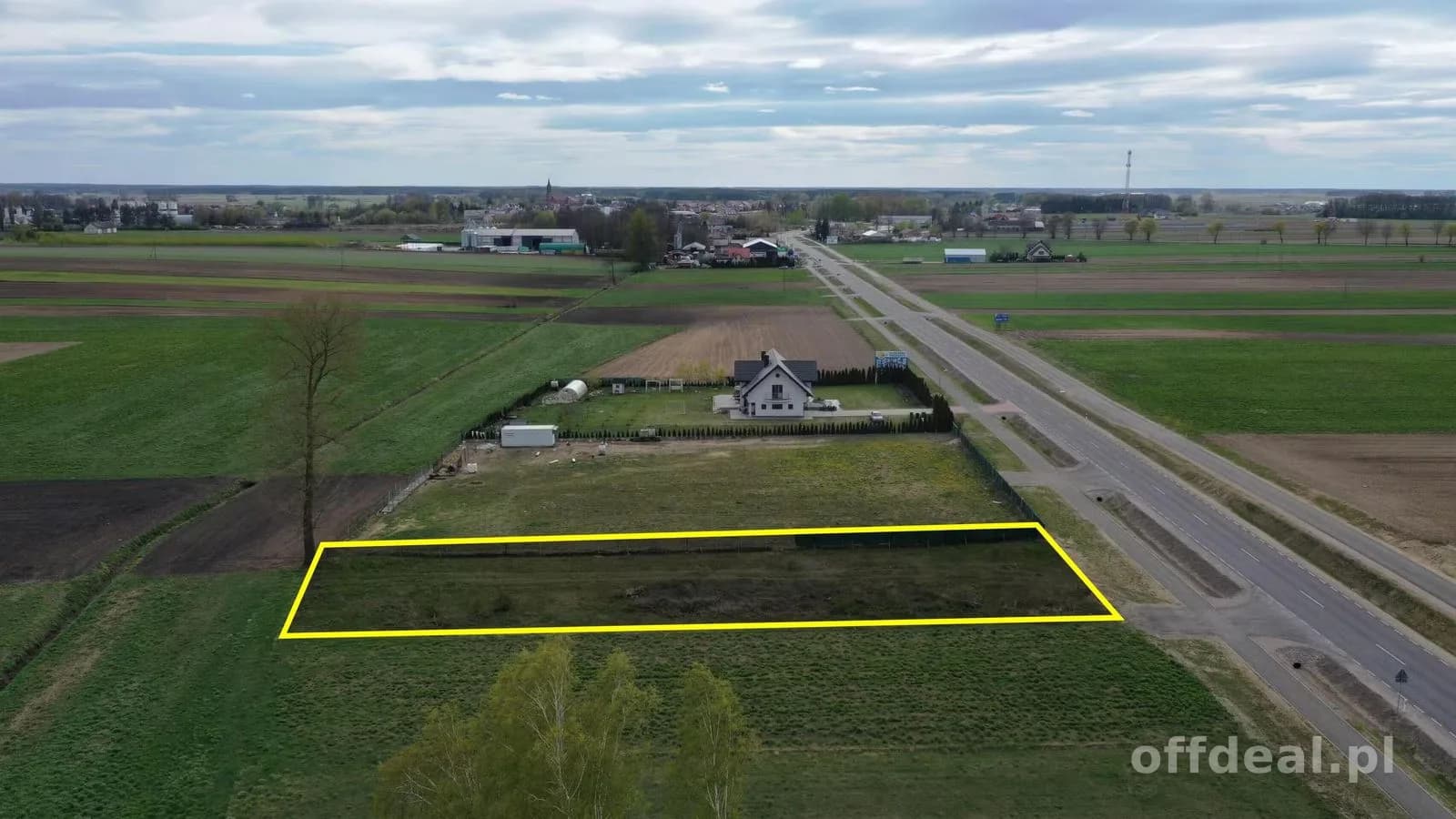 DZIAŁKA INWESTYCYJNA PRZY NOWEJ DRODZE WOJEWÓDZKIEJ BLISKO ŁOMŻY