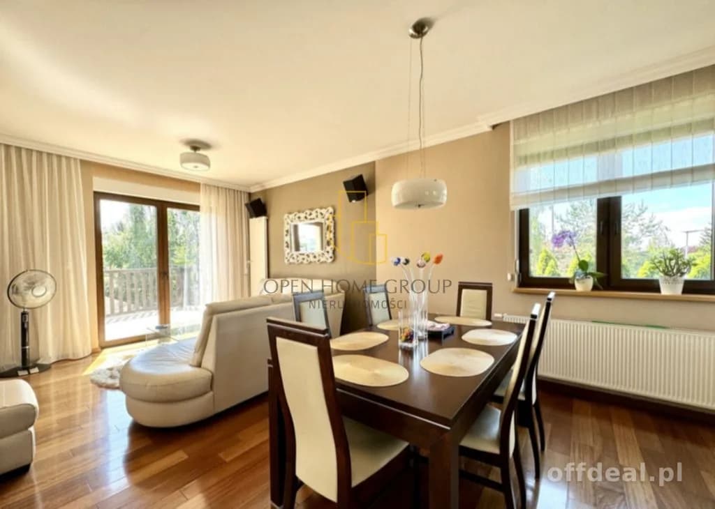 Photo 1: Maison, 8 rooms, 259 m², Bielany Wrocławskie