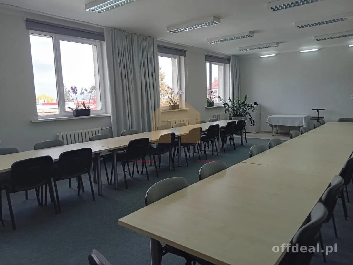 комерційна нерухомість в оренду у Świdnica | 84,8 m²