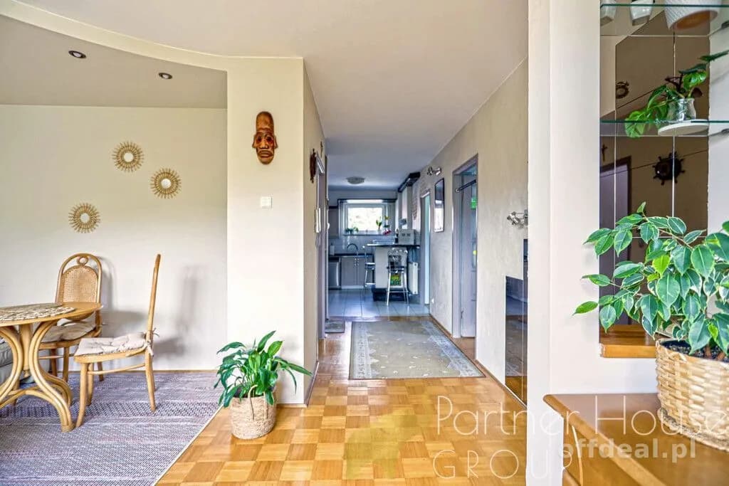 DOM 396,9 M2 | LATCHORZEW | CICHA OKOLICA