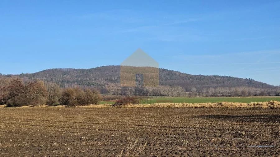 plot for sale in Książnica | 1,200 m²