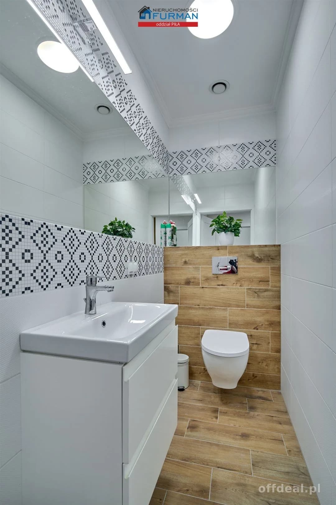 комерційна нерухомість в оренду у Piła, Staszyce | 243 m²