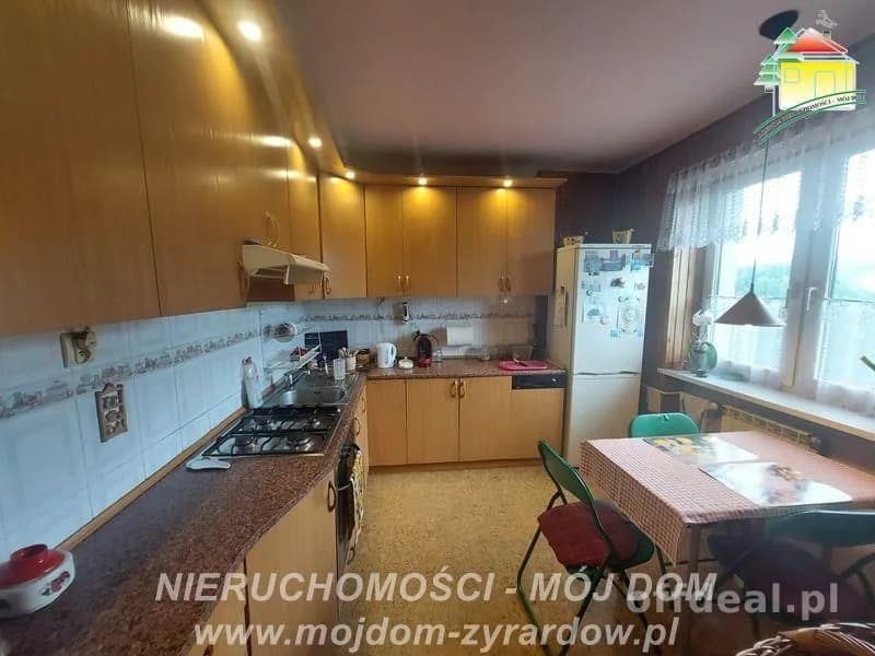 6-Zimmer Haus zum Verkauf in Żyrardów | 350 m²