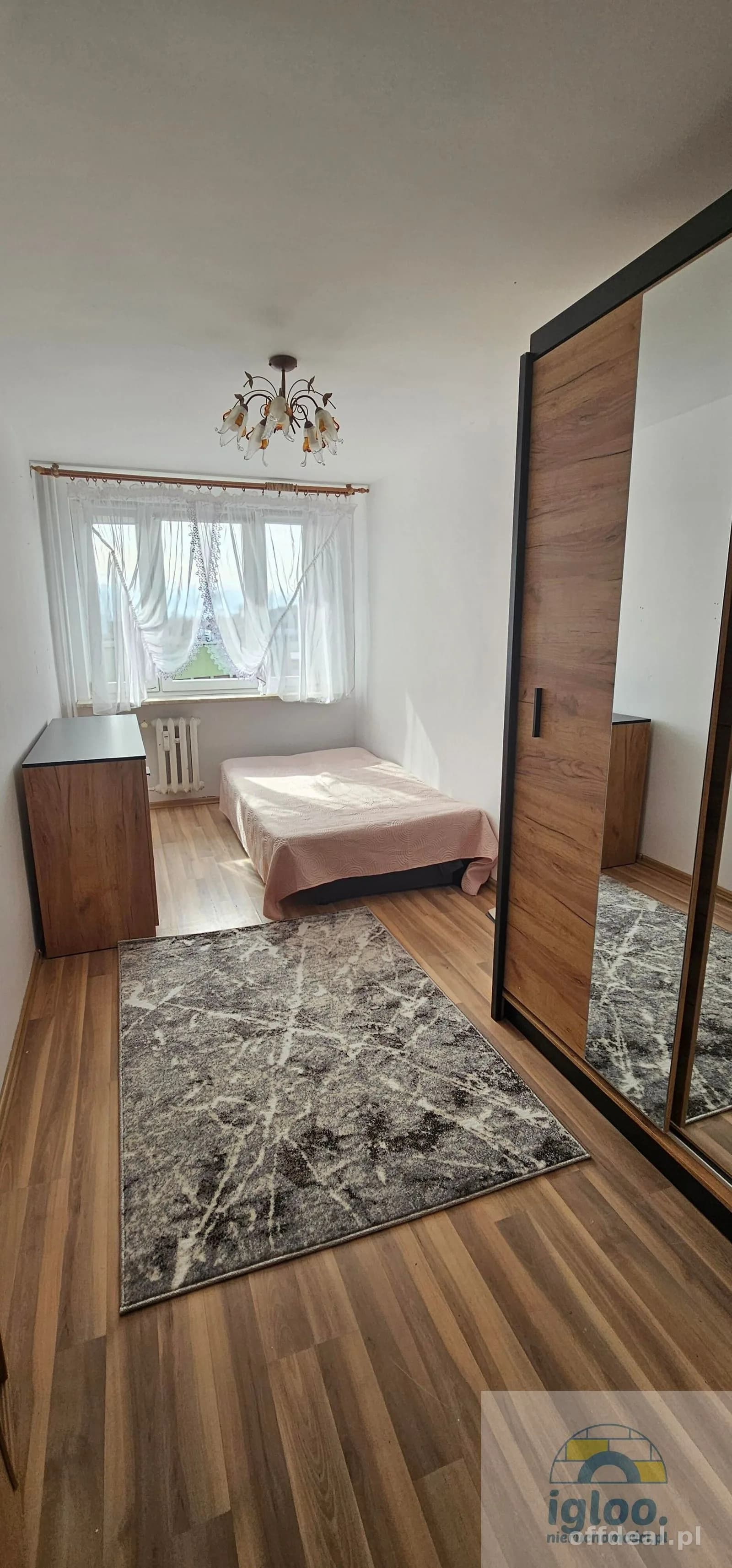 Do wynjęcia 2 pokoje, balkon, winda