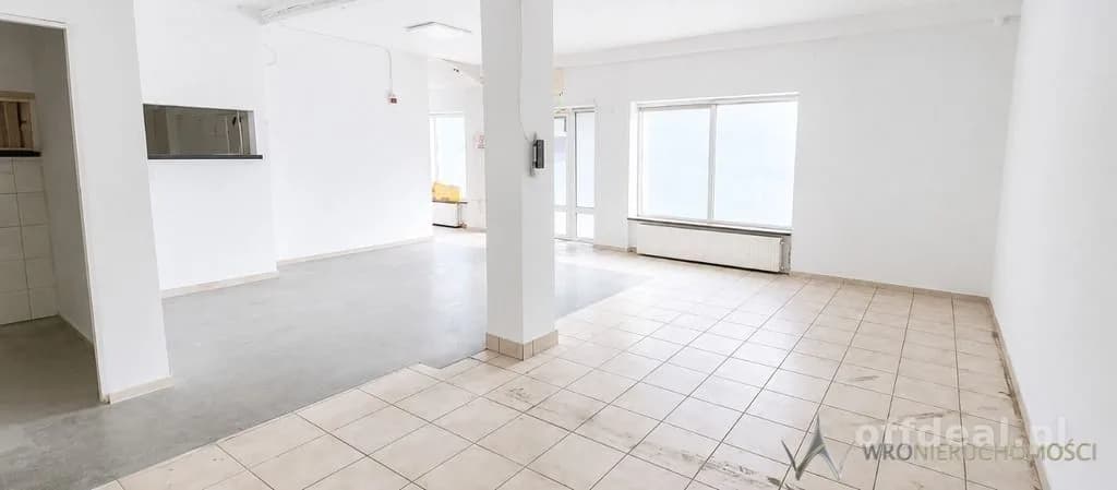 комерційна нерухомість в оренду у Oborniki Śląskie | 78 m²