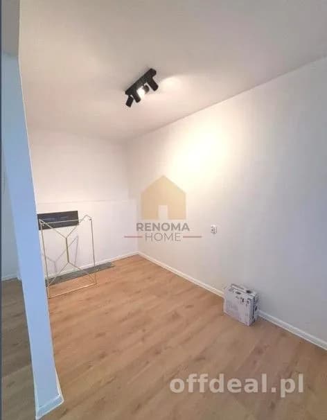 Nowe po remoncie mieszkanie 65m/4 pokoje/Podzamcze