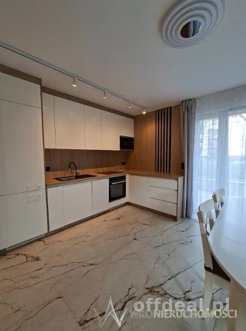 Nowoczesne 3 pokoje + taras 27 m²
