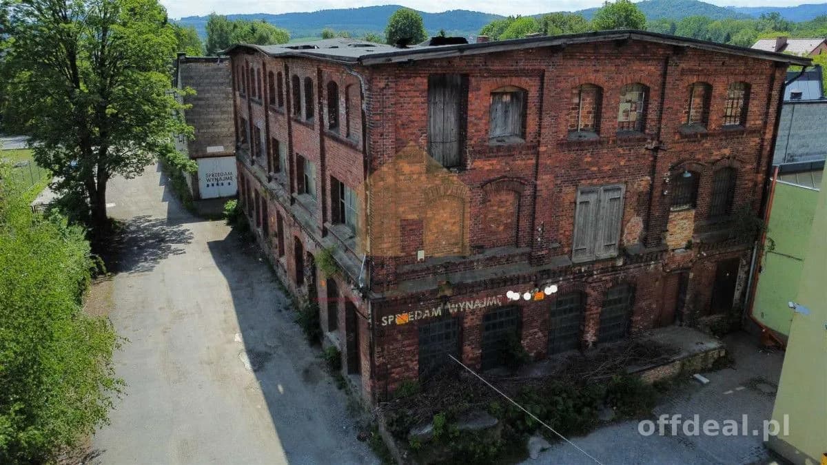 bien commercial à vendre à Bielawa | 950 m²