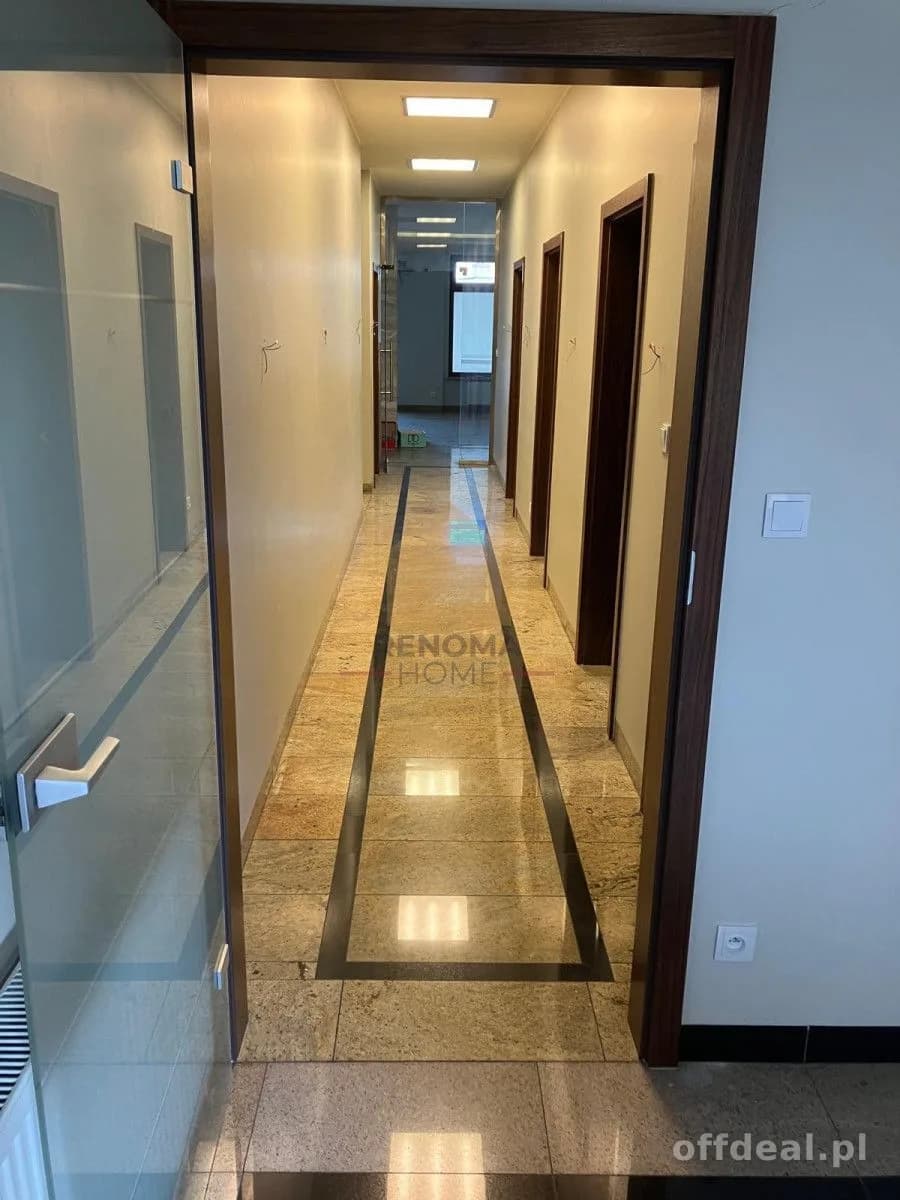 Zdjęcie 2: Lokal, 9 pokoje, 158 m², Oborniki Śląskie