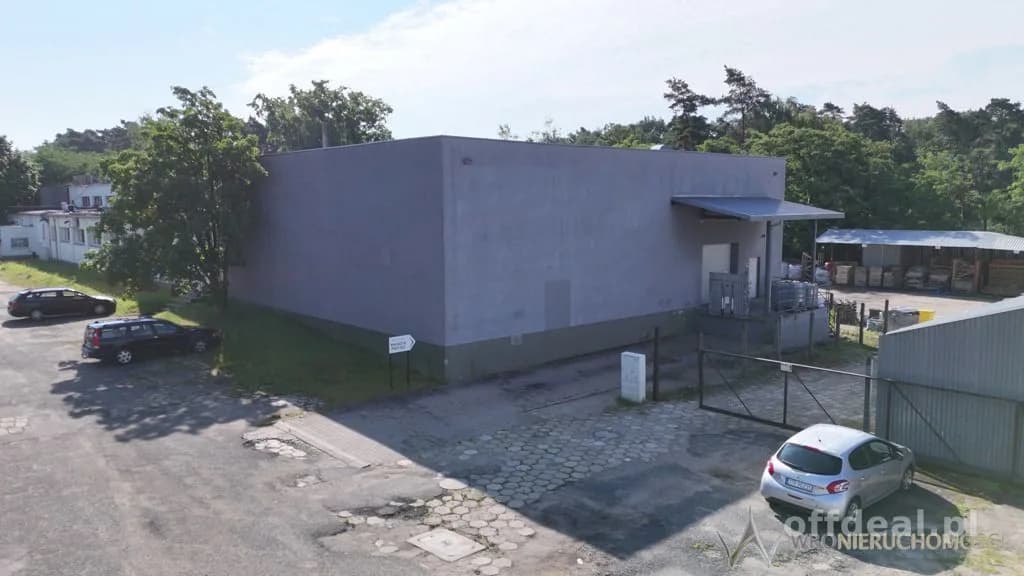Gewerbeimmobilie zum Verkauf in Oborniki Śląskie | 1.669 m²